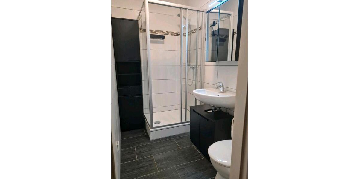 Erdgeschoßwohnung Düsseldorf Niederkassel - 1 Zimmer, 35 m&sup2;, 600&euro; | Angebot:26316635