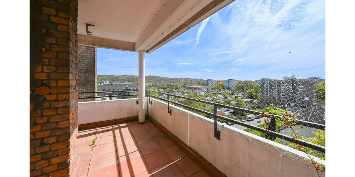 Etagenwohnung Düsseldorf Mörsenbroich - 3 Zimmer, 86 m&sup2;, 299.000&euro; | Angebot:26570402