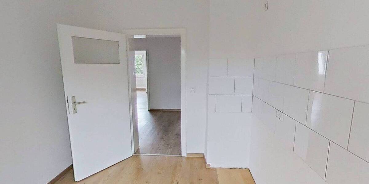 Etagenwohnung Duisburg Mittelmeiderich - 3 Zimmer, 74 m&sup2;, 529&euro; | Angebot:26929263