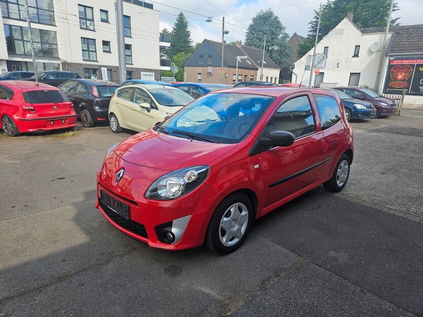 Renault Twingo 152.000 km 2.699 € Krefeld 47807