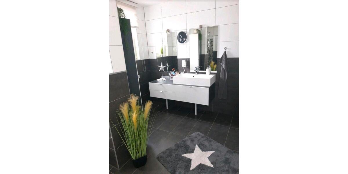 Doppelhaushälfte Duisburg Rheinhausen - 8 Zimmer, 180 m&sup2;, 520.000&euro; | Angebot:27083305