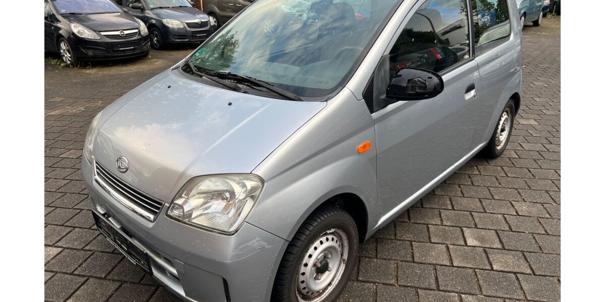 Daihatsu Cuore 122.000 km 1.999 &euro; Neuss 41462