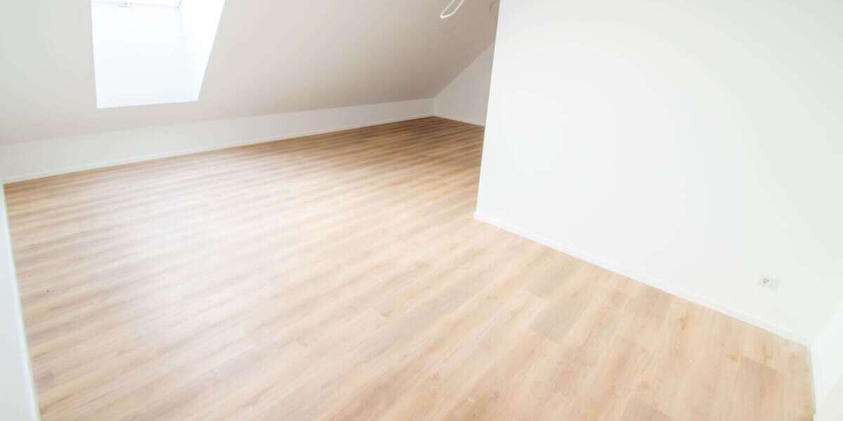 Etagenwohnung Neukirchen-Vluyn Vluyn - 4 Zimmer, 111 m&sup2;, 1.110&euro; | Angebot:26914471