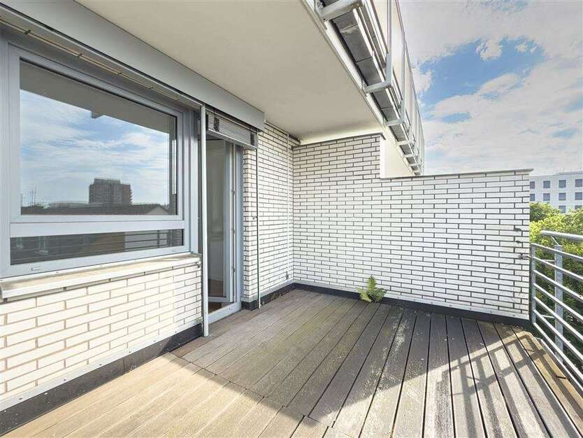 Wohnung zum Mieten in Düsseldorf 1.250 € 68 m² 2 zimmer