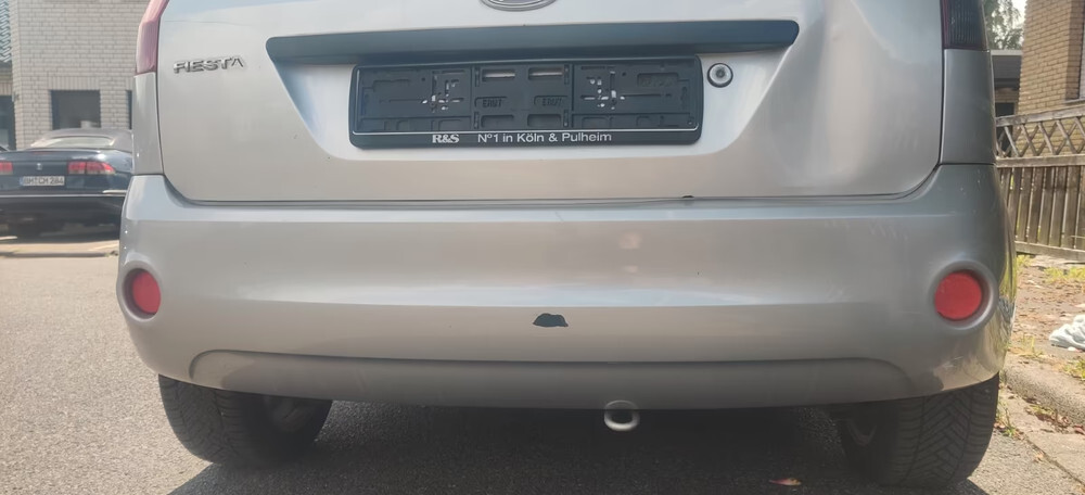 Ford Fiesta V 243.250 km 1.200 € Pulheim 50259