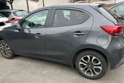 Mazda 2 89.000 km 6.990 € Oberhausen (Sterkrade) 46149