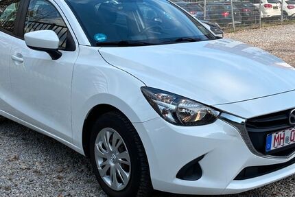 Mazda 2 138.396 km 6.999 &euro; Mülheim 45473
