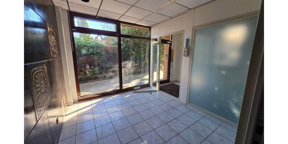 Gewerbeobjekt Velbert Mitte - 7 Zimmer, 210 m&sup2;, 1.600&euro; | Angebot:25246716