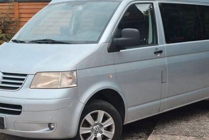 VW T5 Transporter 150.000 km 7.950 € Mönchengladbach 41063