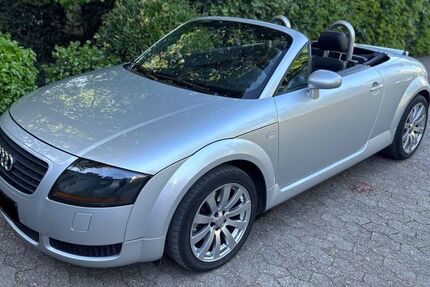 Audi TT 176.958 km 8.600 &euro; Düsseldorf 40489