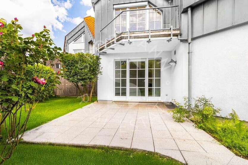 Wohnung zum Kaufen in Düsseldorf 839.000 € 136.7 m²