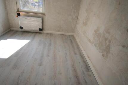 Wohnung Wuppertal Gemarkung Langerfeld - 2 Zimmer, 62 m&sup2;, 446&euro; | Angebot:26415705