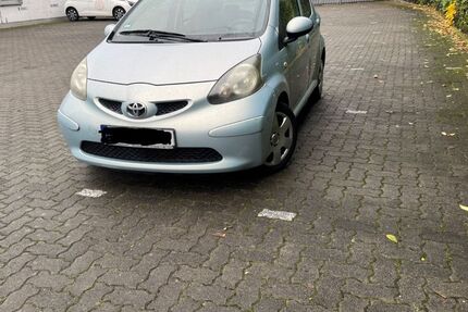 Toyota Aygo (X) 149.100 km 4.290 &euro; Düsseldorf 40239