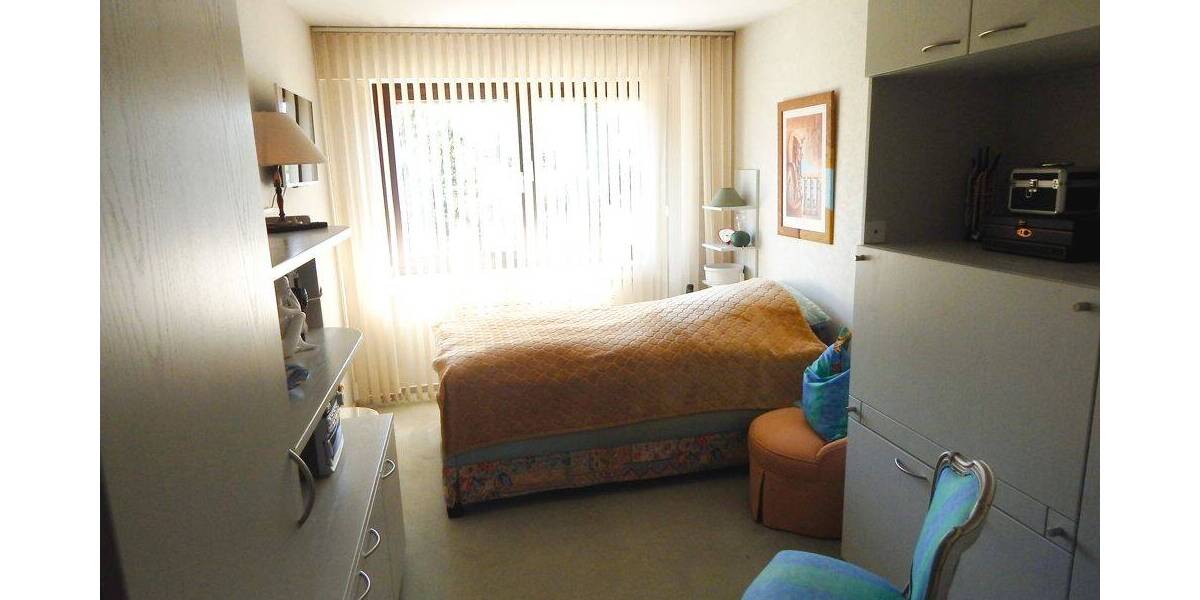 Reihenmittelhaus Düsseldorf Hellerhof - 6 Zimmer, 157 m&sup2;, 599.000&euro; | Angebot:26843922