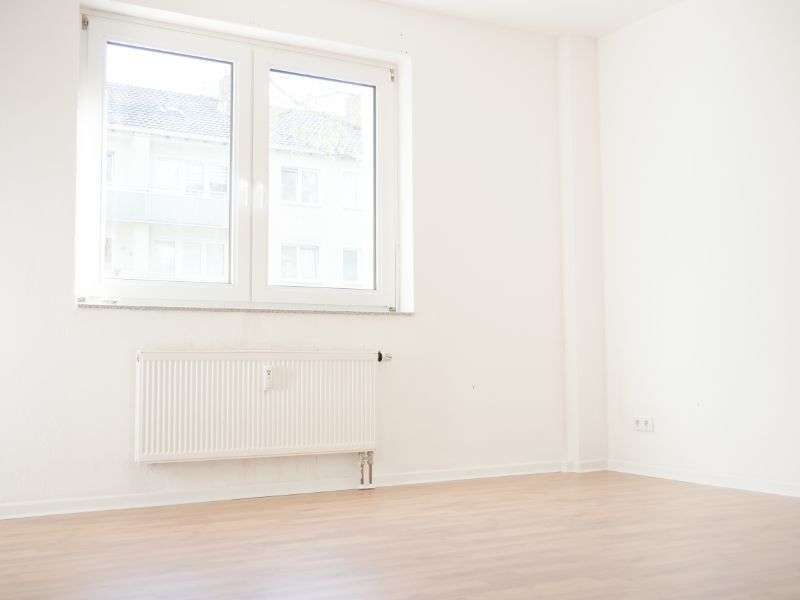 Wohnung zum Mieten in Wuppertal 285 € 34.97 m²