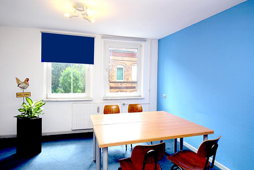 Firmensitz, Geschäftsadresse, Briefkasten, Post-Service, (15) Coworking+optional Einzel-Büro zimmer