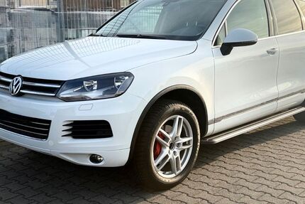 VW Touareg 215.000 km 11.990 &euro; Neuss-Norf 41469
