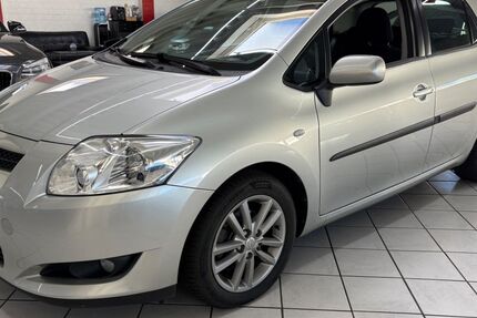 Toyota Auris 130.000 km 6.990 &euro; Leverkusen 51371