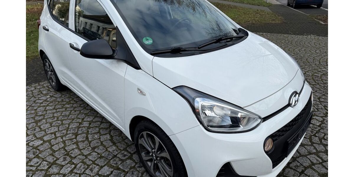 Hyundai i10 58.610 km 8.450 &euro; Mülheim an der Ruhr 45476
