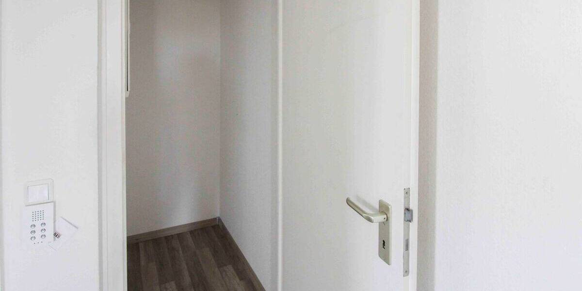 Etagenwohnung Duisburg Rumeln-Kaldenhausen - 3 Zimmer, 74 m&sup2;, 165.000&euro; | Angebot:26451842