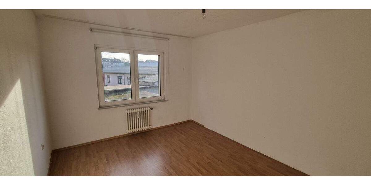 Etagenwohnung Mülheim an der Ruhr Mitte - 2 Zimmer, 49 m&sup2;, 350&euro; | Angebot:25747343