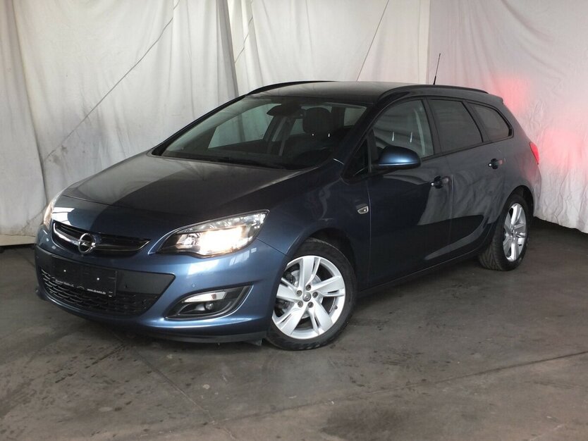 Opel Astra STYLE KLIMAAUTOM NAVI START-STOP PARKPILOT 100.000 km 7.904 € Köln 50858