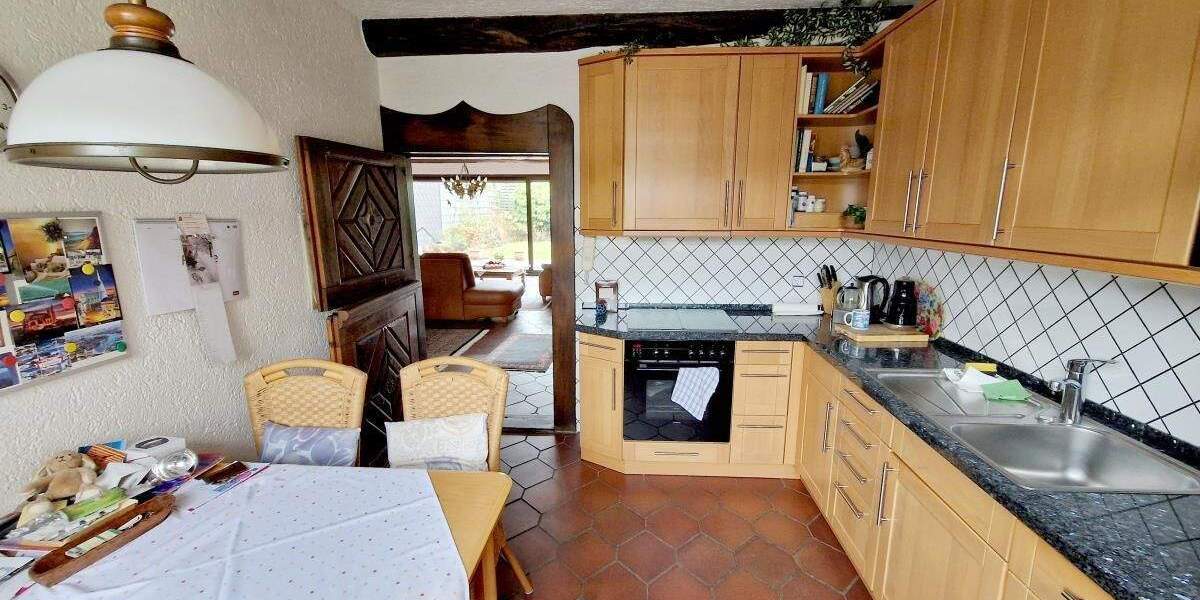 Einfamilienhaus Mülheim Holthausen - 5 Zimmer, 216 m&sup2;, 599.000&euro; | Angebot:25779202