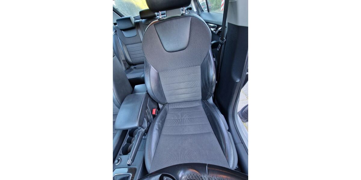 Skoda Octavia 127.000 km 9.300 &euro; Pulheim 50259