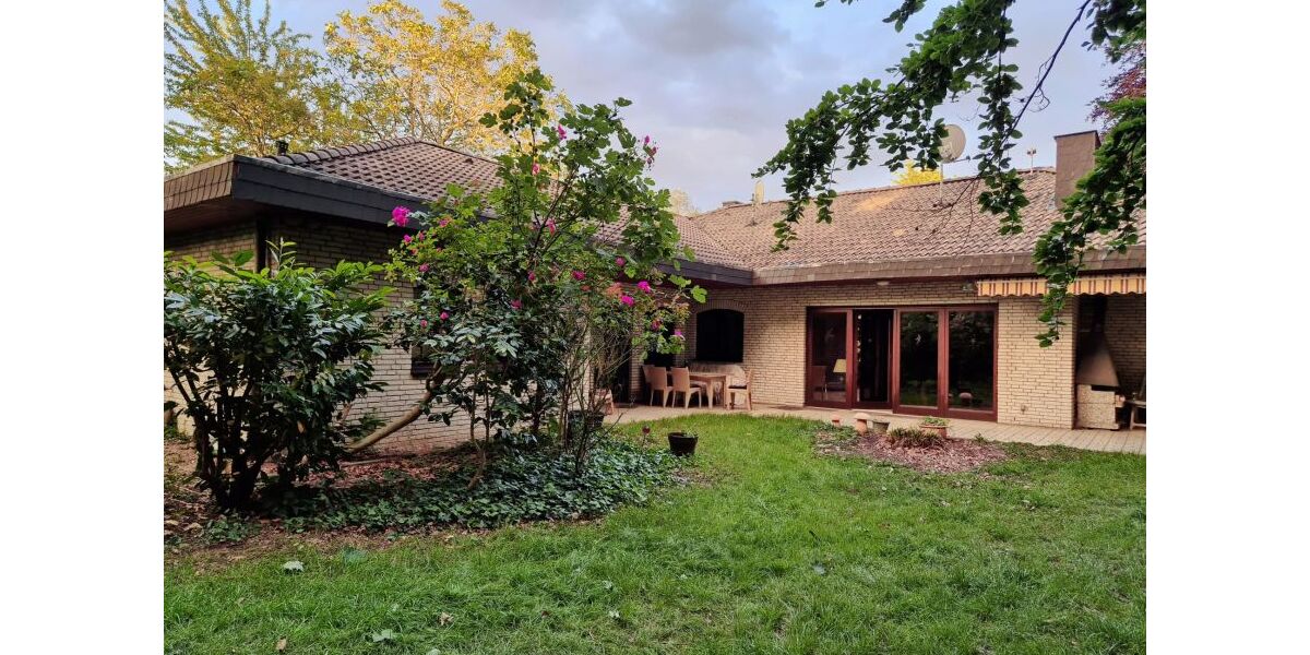 Provisionsfrei* Großer Winkelbungalow auf großzügigem Grundstück - Bungalow Korschenbroich Kleinenbroich | Angebot:25802988