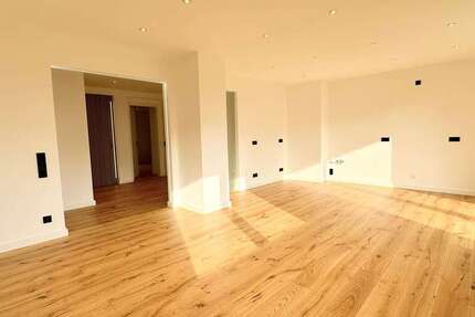 Wohnung zum Kaufen in Düsseldorf 389.000 € 61.5 m²