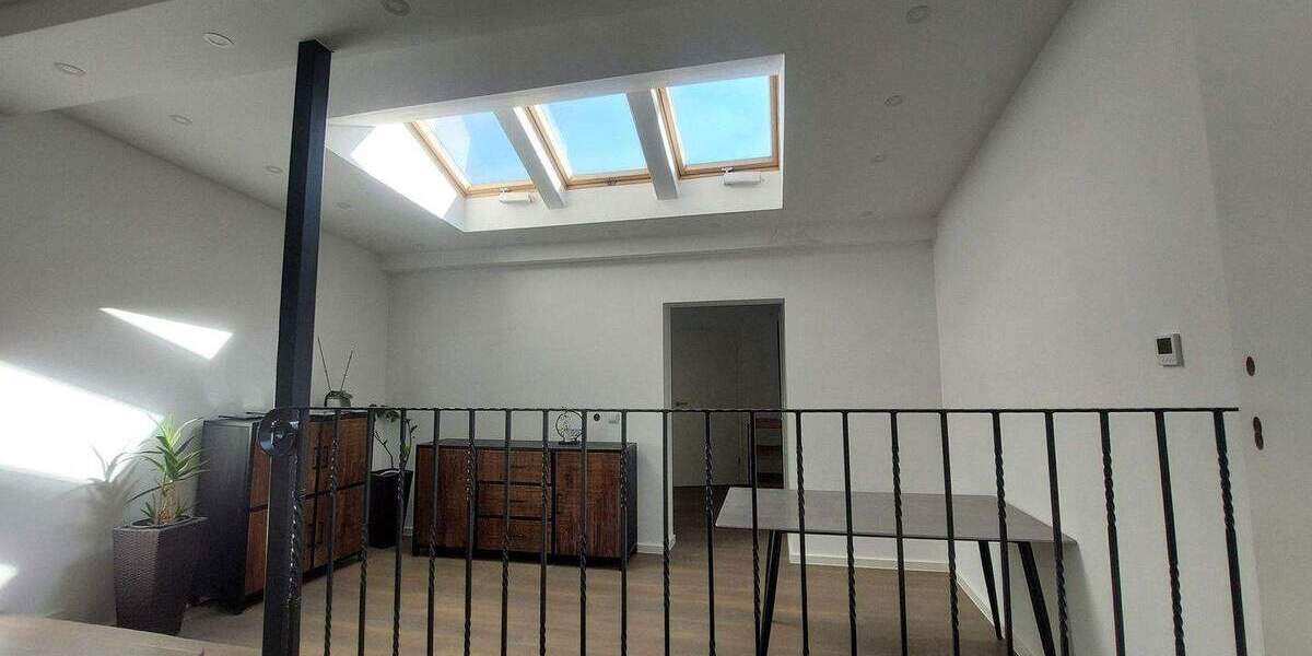 Modernisiertes Zweifamilienhaus 7 zimmer