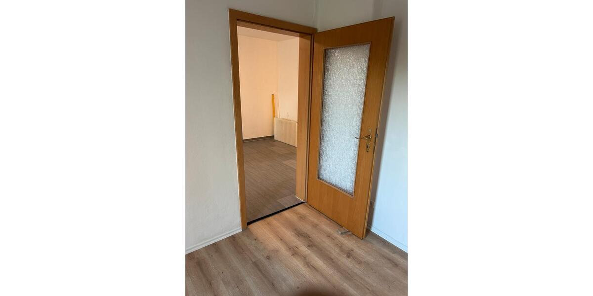 Etagenwohnung Mülheim an der Ruhr Heißen - 3 Zimmer, 90 m&sup2;, 799&euro; | Angebot:26415616