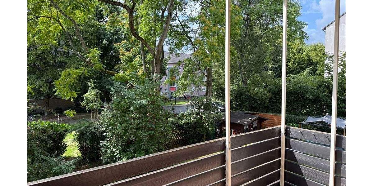 Charmante, freie, 3-Zimmer-Wohnung mit viel Potential in ruhiger, grüner Lage! 3 zimmer