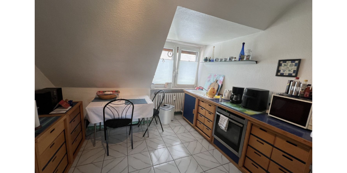 Moderne 2-Zimmer Dachgeschosswohnung in Düsseldorf-Benrath 2 zimmer