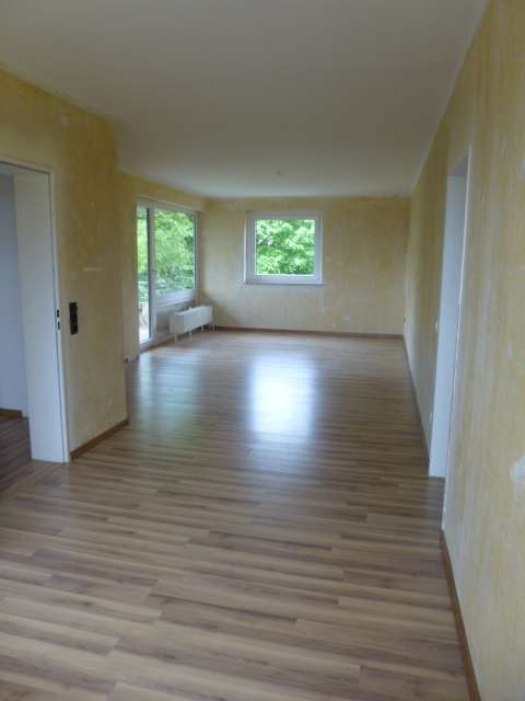 Wohnung zum Mieten in Remscheid 452,03 € 92 m² 4 zimmer