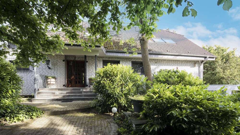 Einfamilienhaus Viersen Hülsdonk - 6 Zimmer, 340 m&sup2;, 799.000&euro; | Angebot:25477739