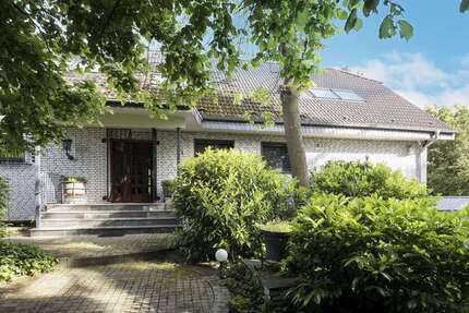 Haus Viersen Hülsdonk - 6 Zimmer, 340 m&sup2;, 799.000&euro; | Angebot:25477739