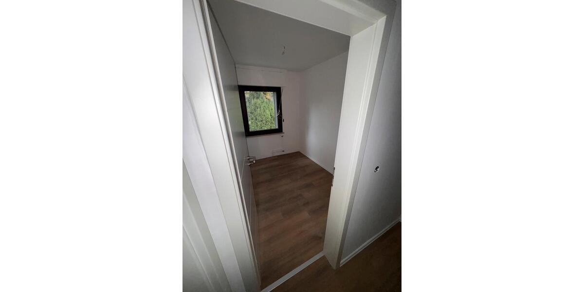 Doppelhaushälfte Oberhausen Alstaden - 4 Zimmer, 130 m&sup2;, 389.000&euro; | Angebot:25125124