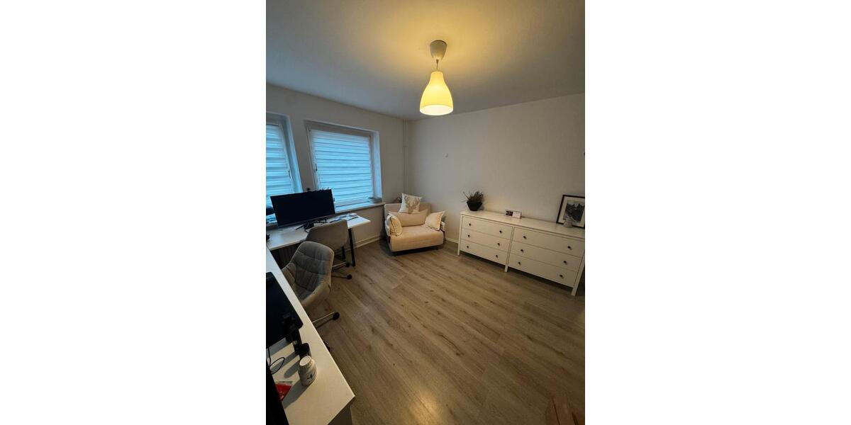 Etagenwohnung Duisburg Duisburg-Mitte - 3.5 Zimmer, 77 m&sup2;, 179.000&euro; | Angebot:27004144