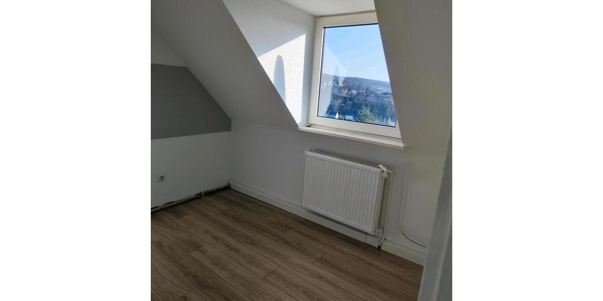 4 Zimmer Dachgeschosswohnung 4 zimmer