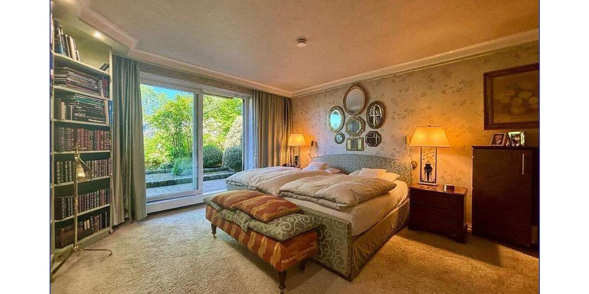 Repräsentative Terrassenwohnung in Mülheim-Holthausen mit Doppelgarage! 4 zimmer