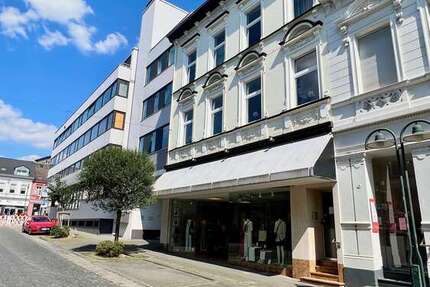Haus zum Kaufen in Solingen 749.000 € 262 m² 15 zimmer