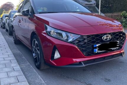 Hyundai i20 18.300 km 15.800 &euro; Wuppertal 42369