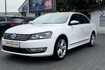 VW Passat 2,0 TDI Highline / Leder / SHD / Keyless 228.000 km 11.890 &euro; Mönchengladbach 41066