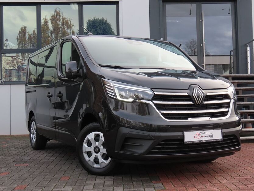 Renault Trafic 18.416 km 36.900 € Neuss 41469