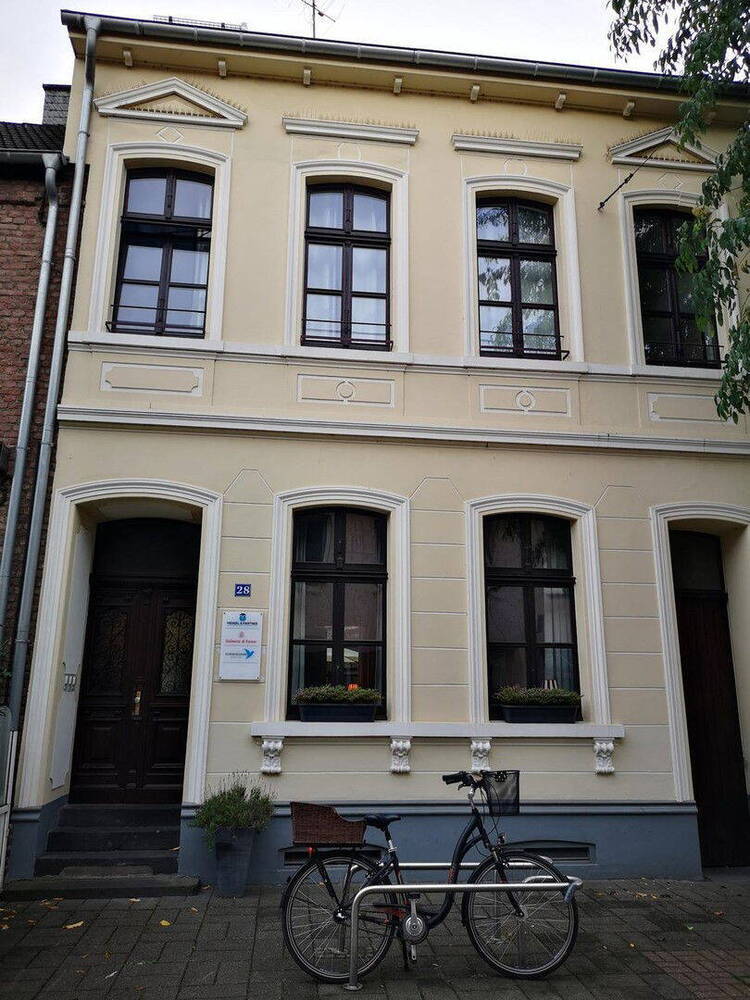 Schöner Altbau im Herzen von St. Tönis