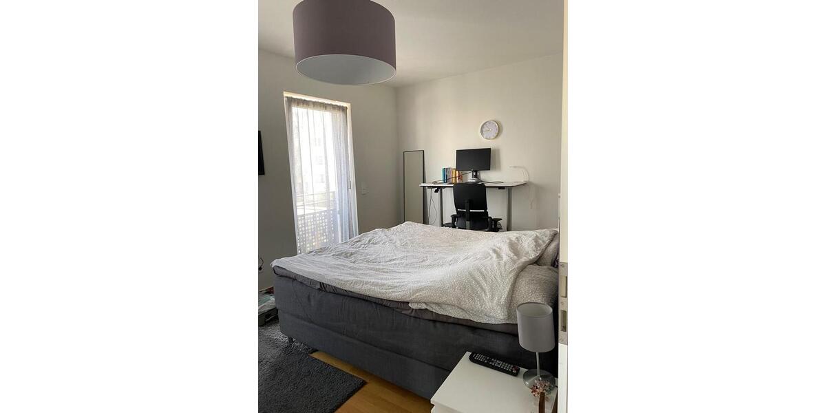 Etagenwohnung Düsseldorf Oberbilk - 2 Zimmer, 64 m&sup2;, 1.241&euro; | Angebot:25262515