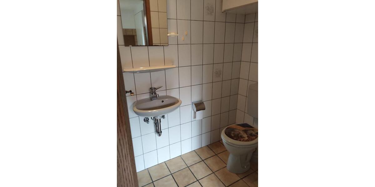 Souterrain-Wohnung 2 zimmer