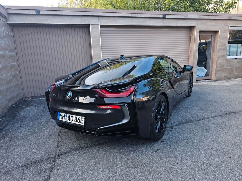 BMW i8 140.237 km 56.990 € Mülheim/Ruhr 45473