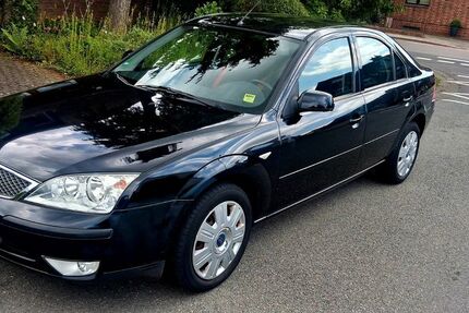 Ford Mondeo 70.150 km 3.350 &euro; Meerbusch 40668